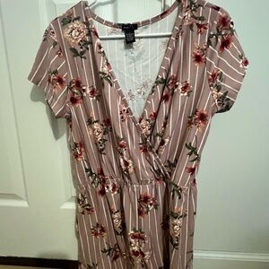 Rue21 Floral Wrapped Romper - Mauve and White